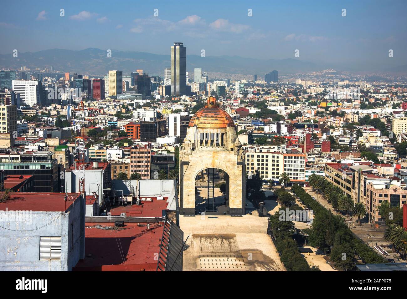 Denkmal für die Revolution, Tabacalera, die Hauptstadt Mexikos im Stadtzentrum. Luftbild der mexikanischen Stadt Stockfoto