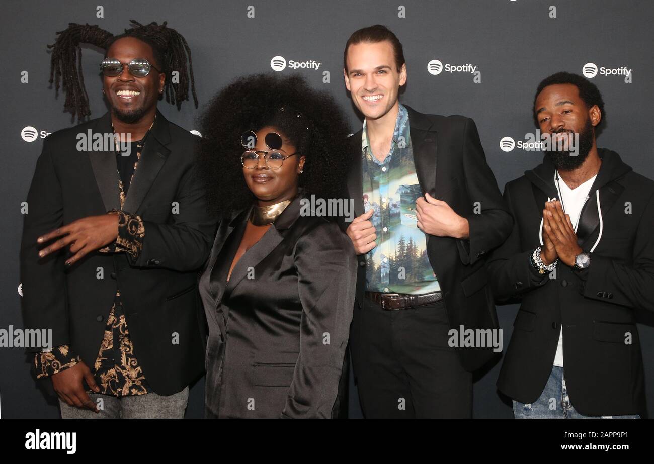 23. Januar 2020 - Los Angeles, Kalifornien - Tank und Bangas. Die Spotify Best New Artist 2020 Party fand in Den Lot Studios statt. (Kreditbild: © Fs/AdMedia über ZUMA Wire) Stockfoto