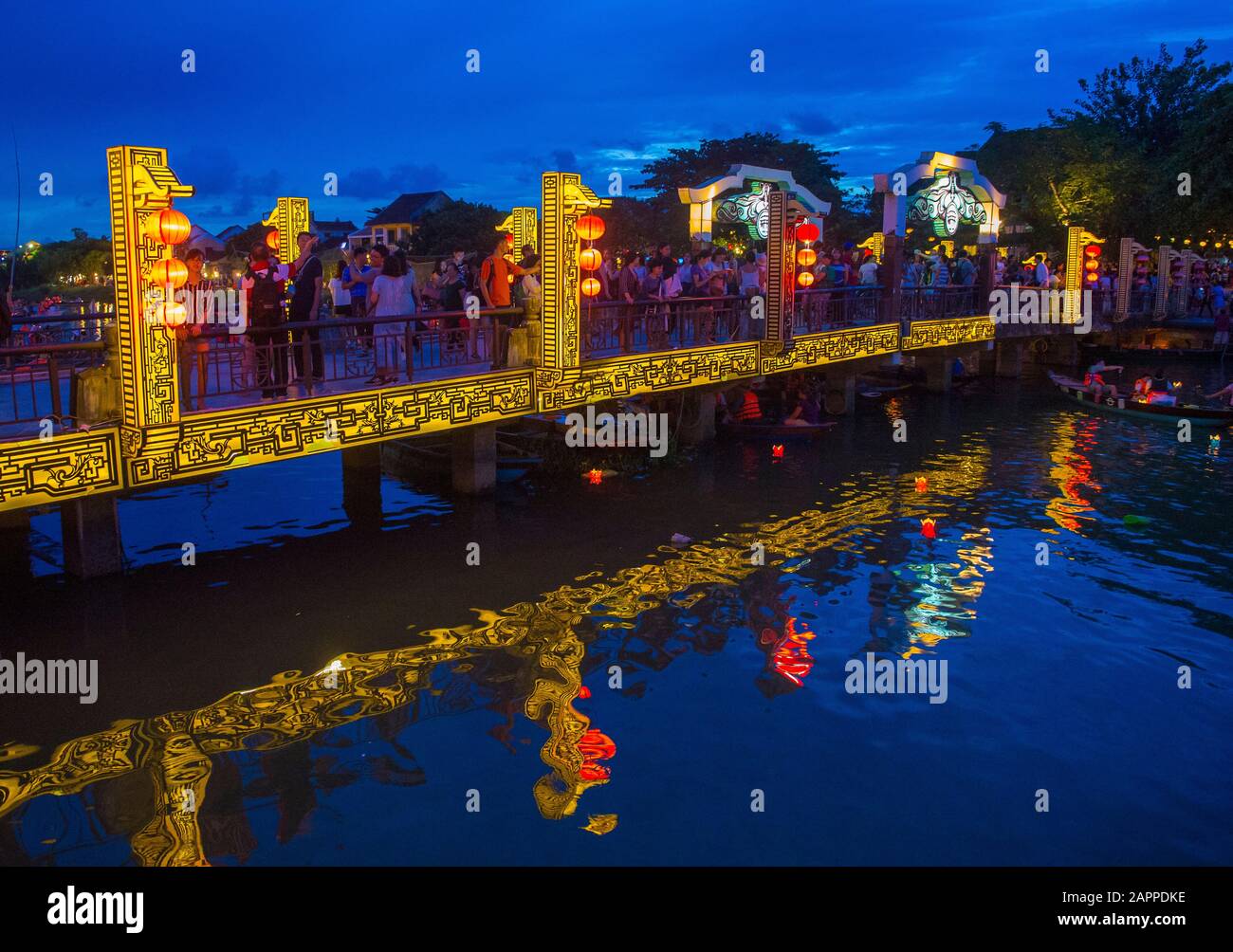 Der Bon Fluss in Hoi an Vietnam während des Full Moon Laterne Festivals Stockfoto