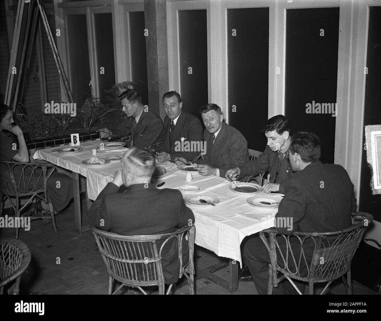 Hoogovenschaakurnier. Dinner Datum: 15. Januar 1949 Schlagwörter: Diner Institution Name: Block Chess Tournament Stockfoto