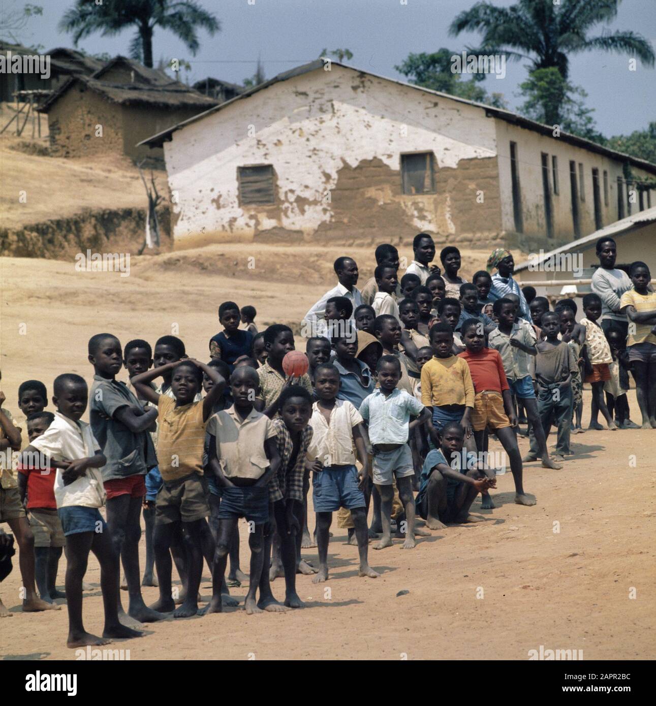 Zaire (früher Belgisch-Kongo); Lager für angolanische Flüchtlinge in Zaire Datum: 16. August 1973 Ort: Angolanische, belgische Republik Kongo, Zaire Schlüsselwörter: REGUIDENTS Stockfoto