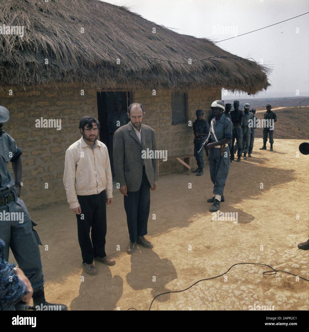 Zaire (früher Belgisch-Kongo); portugiesische Gefangene im Lager Datum: 16. August 1973 Ort: Zaire Schlüsselwörter: Gefangene Stockfoto