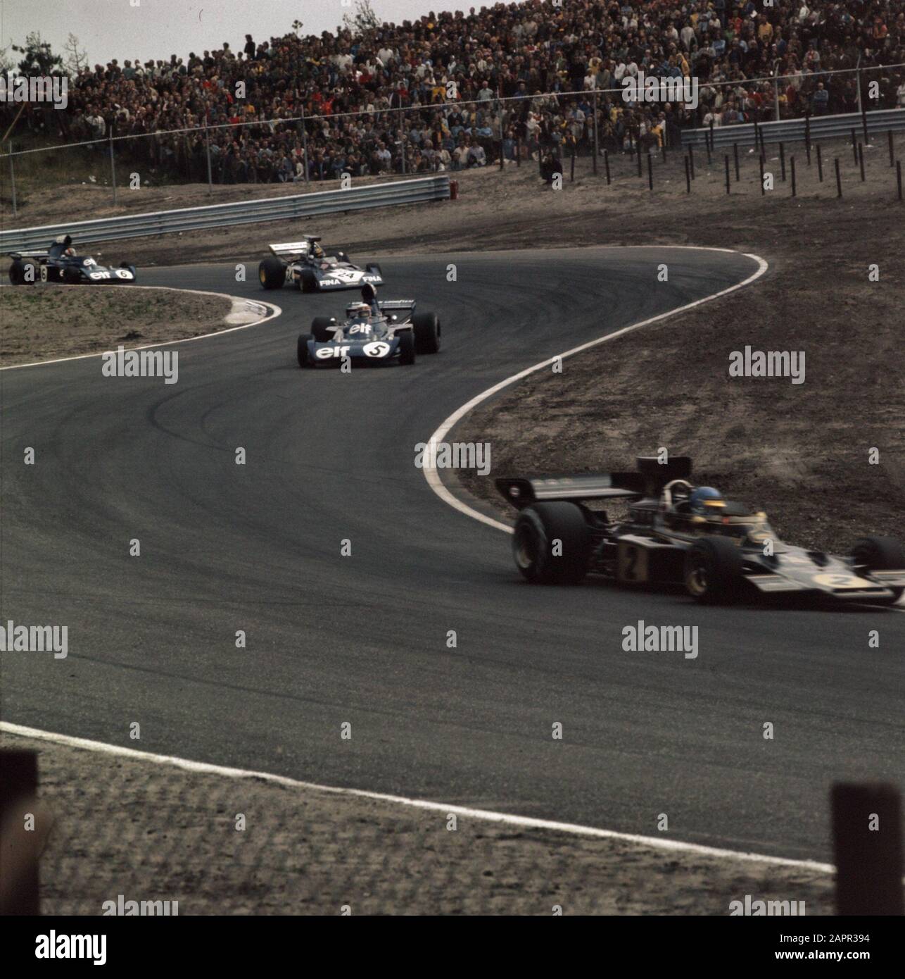 Großer Preis der Niederlande auf dem Rundkurs Zandvoort; Peterson führt, gefolgt von Stewart, Pace und Cevert Datum: 16. August 1973 Ort: Noord-Holland, Zandvoort Schlüsselwörter: Rennstrecken, Rennwagen Personenname: Roger Williamson Stockfoto