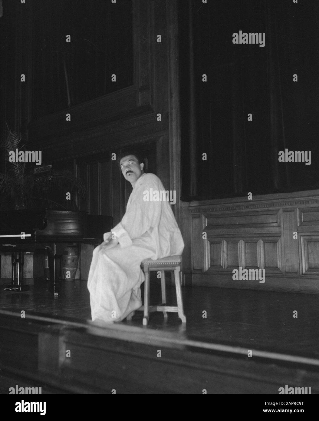 Indische Musik Otto Sterman Nominierungsdatum: 8. April 1951 Schlagwörter: Musik, Vorträge Personenname: Sterman, Otto Stockfoto