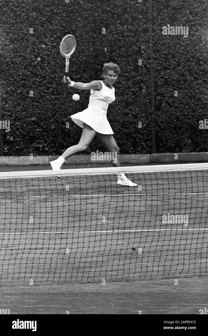 öffnen sie tennis Schwarzweiß-Stockfotos und -bilder - Alamy