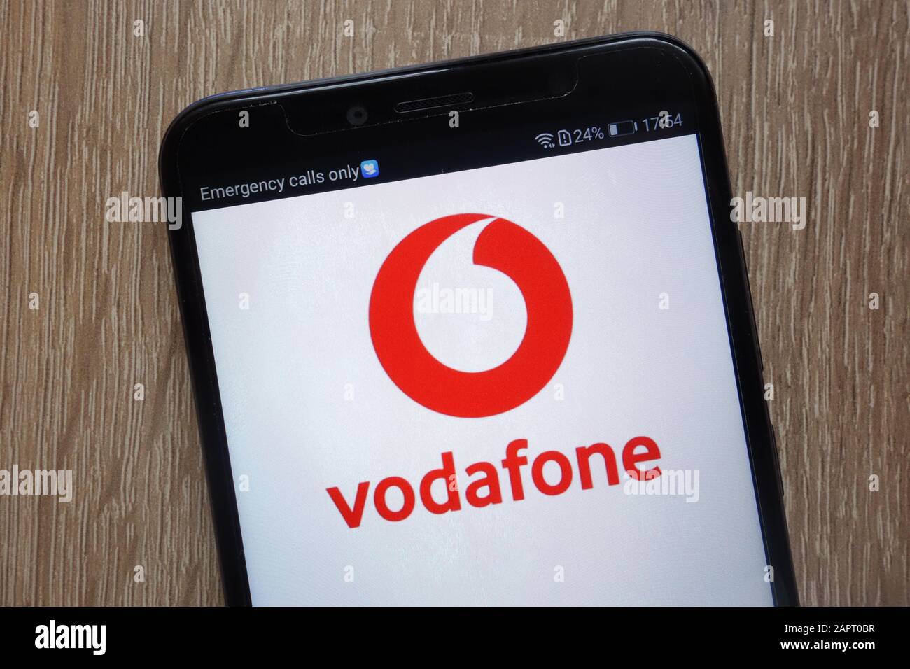 Vodafone-Logo wird auf einem modernen Smartphone angezeigt Stockfoto