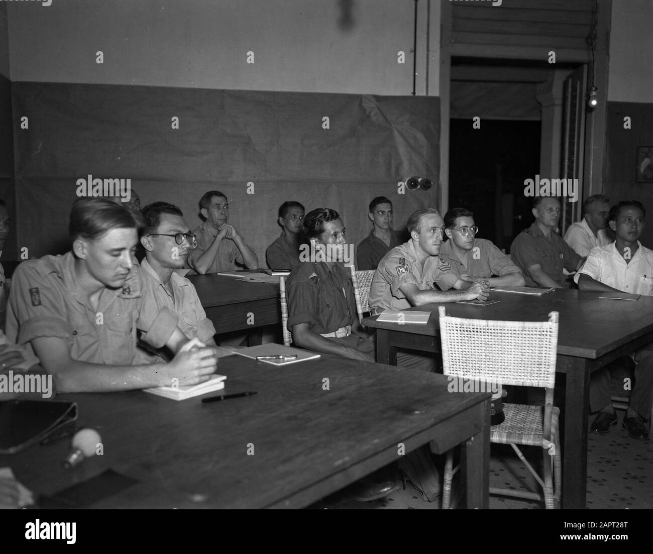 Erster Kurs des Formationsdienstes Datum: Dezember 1946 Standort: Indonesien, Niederländisch-Ostindien Stockfoto