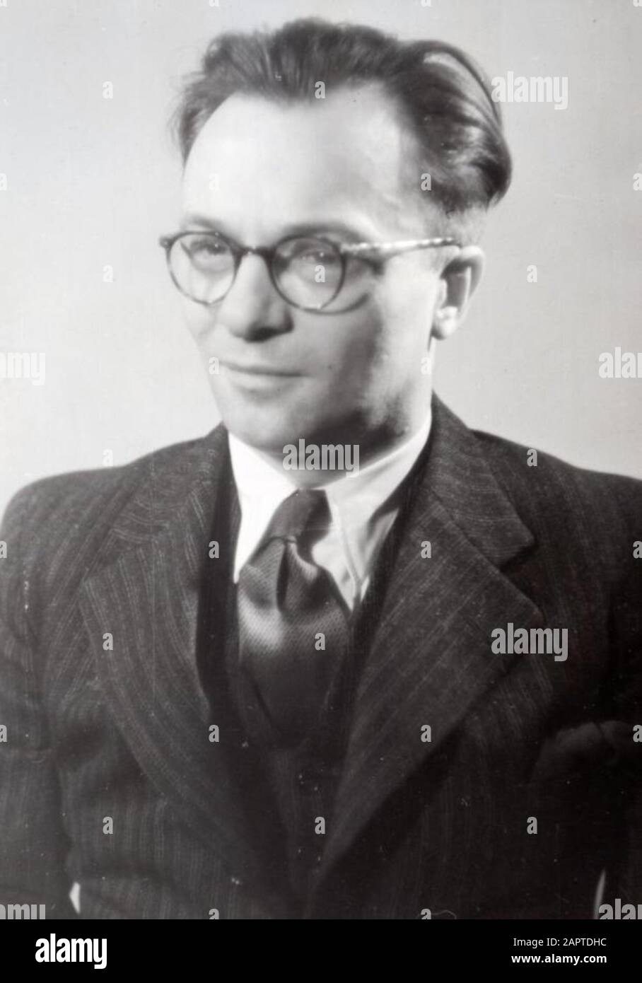 Journalist, Widerstand und Politiker French (F.J.Goedhart), u.a. P.V.D.A. - Mitglied des Parlaments. Er veröffentlichte unter dem Pseudonym Pieter't Hoen. Niederlande, ca. 1955.; Stockfoto