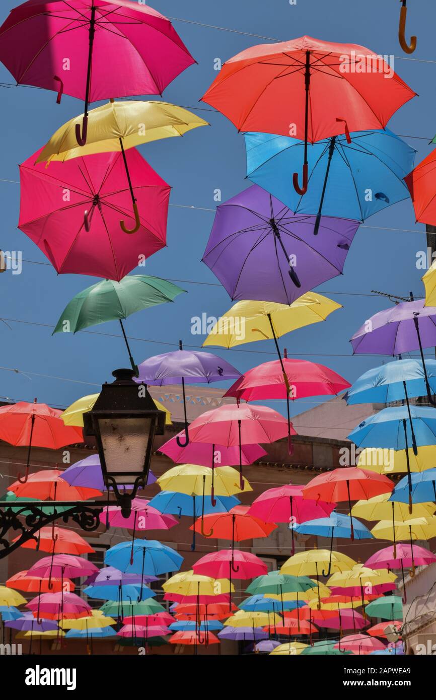 Regenschirm Himmel an einem Sommertag Stockfoto