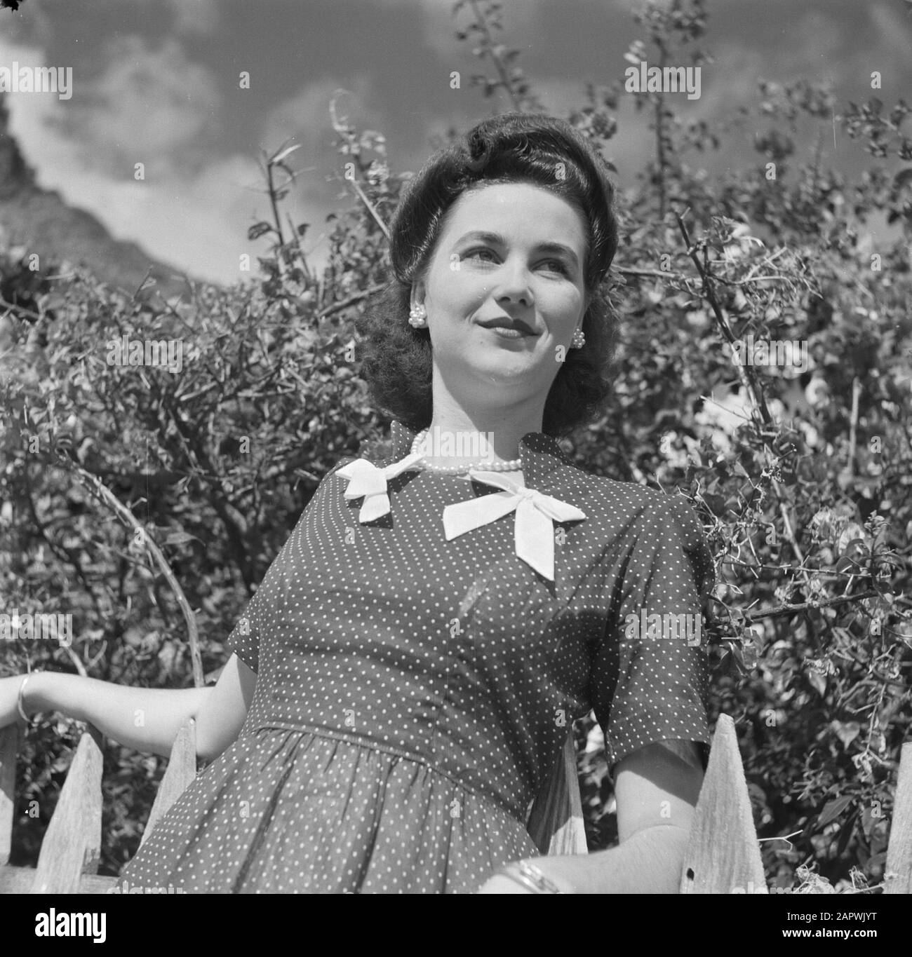 Reise nach Suriname und die niederländischen Antillen Frau Johnson, Lehrerin an der Nonnenschule unten am Saba Datum: 1947 Ort: Niederländische Antillen, Saba Schlüsselwörter: Lehrer, Porträts, Frauen Stockfoto