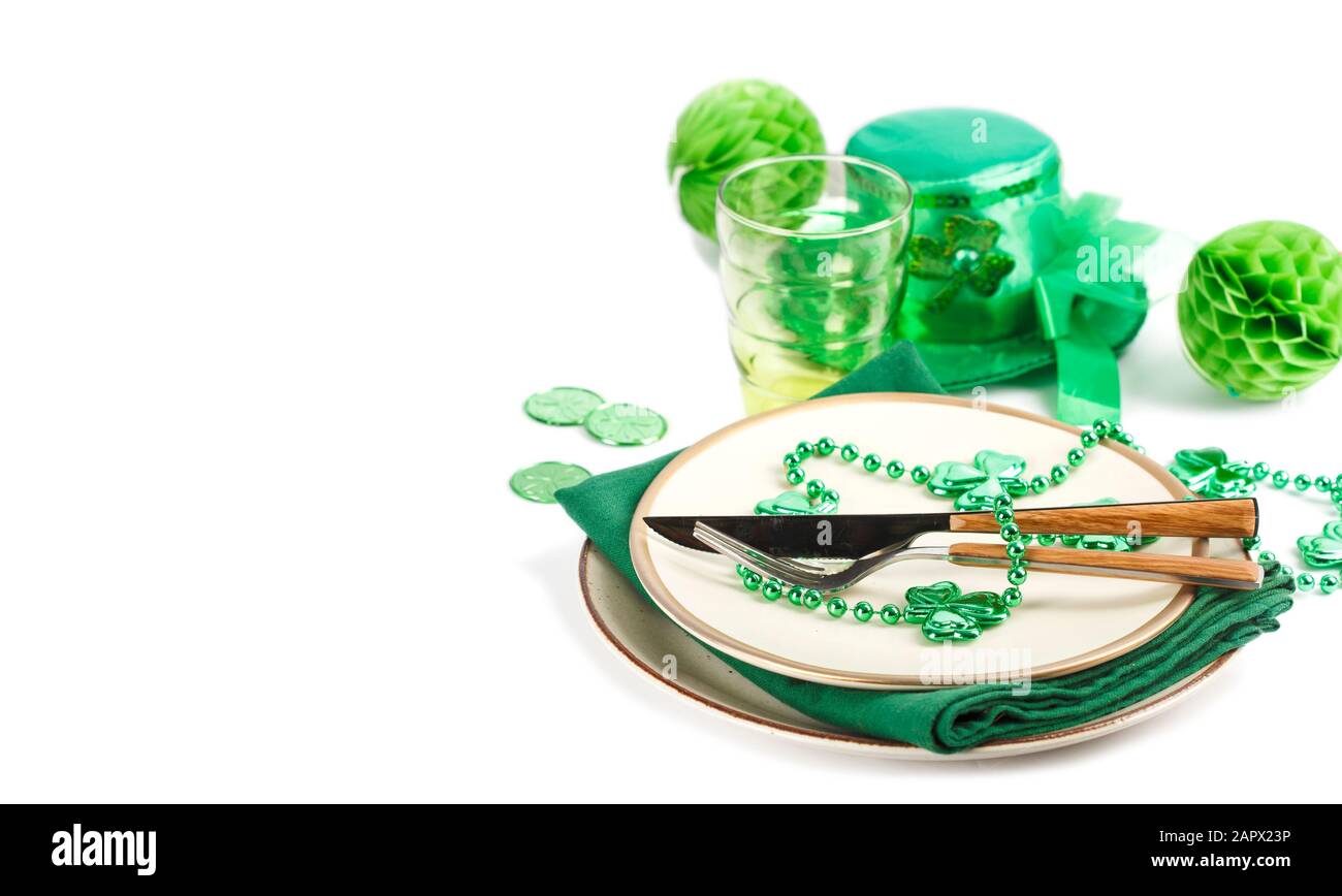 Festlicher Tisch für den St. Patrick's Day. Spase kopieren. Stockfoto