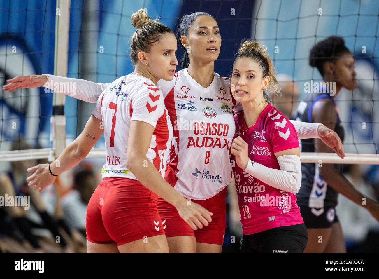 Sao Paulo, Brasilien. Januar 2020. Pinheiros X OSASCO AUDAX - Pinheiros richtet das Team Audax Osasco für die Women&# Volleyballball Superleague 2019 aus. Das Spiel findet am Henrique Villaboim Gymnasium in der Nacht zu diesem Freitag, 24. Januar 2019 statt. Credit: Foto Arena LTDA/Alamy Live News Stockfoto