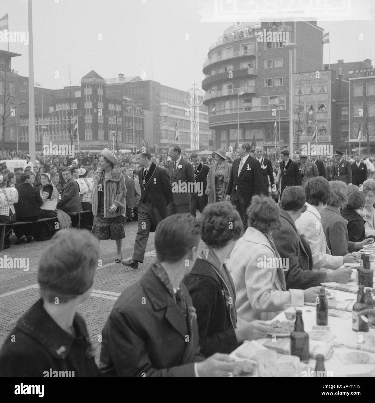 Königliche Familie besucht Utrechter Reportage Datum: 6. Mai 1962 Ort: Utrechter Schlüsselwörter: Reportagen, Besuche, Familien Stockfoto