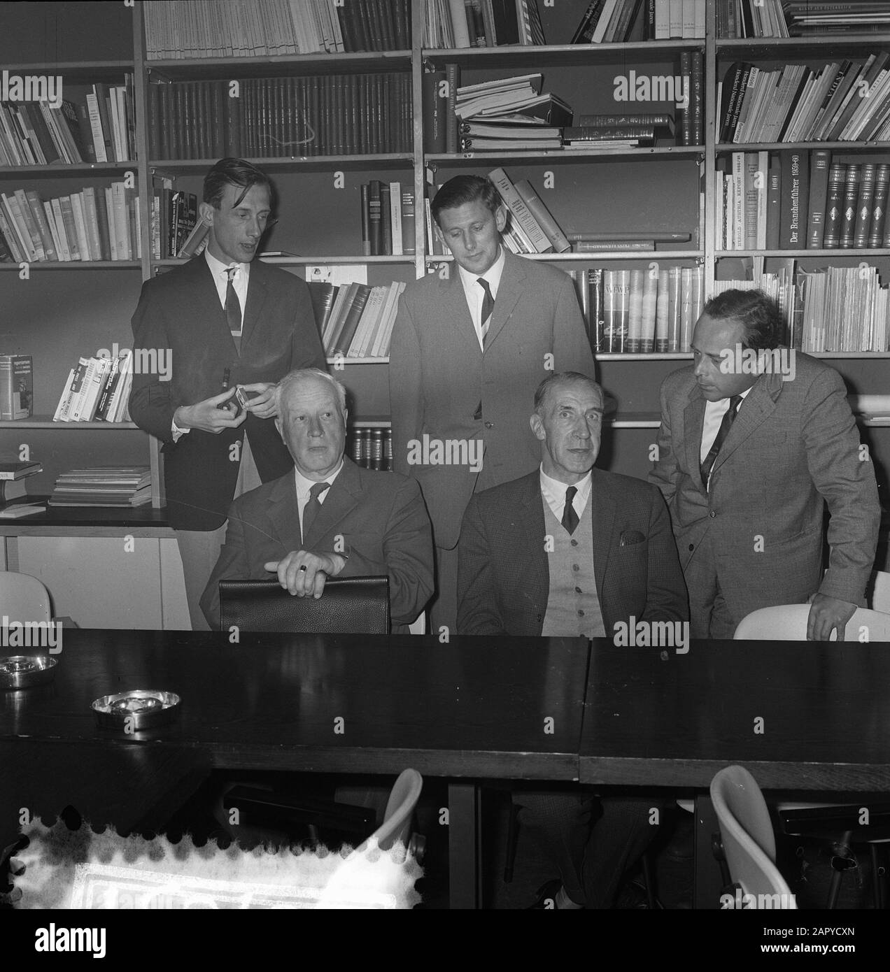 Freiheit, Christenthum und Freiheit, Pressekonferenti Datum: 13. August 1964 Stichworte: Pressekonferenzen Stockfoto