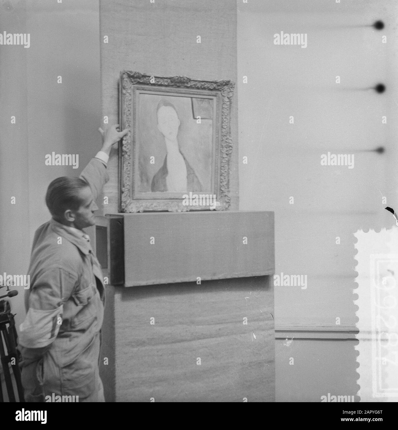 Auktionssammlung Regnault in Amsterdam, Portrait von Lunia Cekowska von Modigliani brings f. 22.000, - am Datum: 22. Oktober 1958 Ort: Amsterdam, Noord-Holland Schlüsselwörter: Sammlungen, Porträts, Auktionen Personenname: Regnault, P.A. Stockfoto
