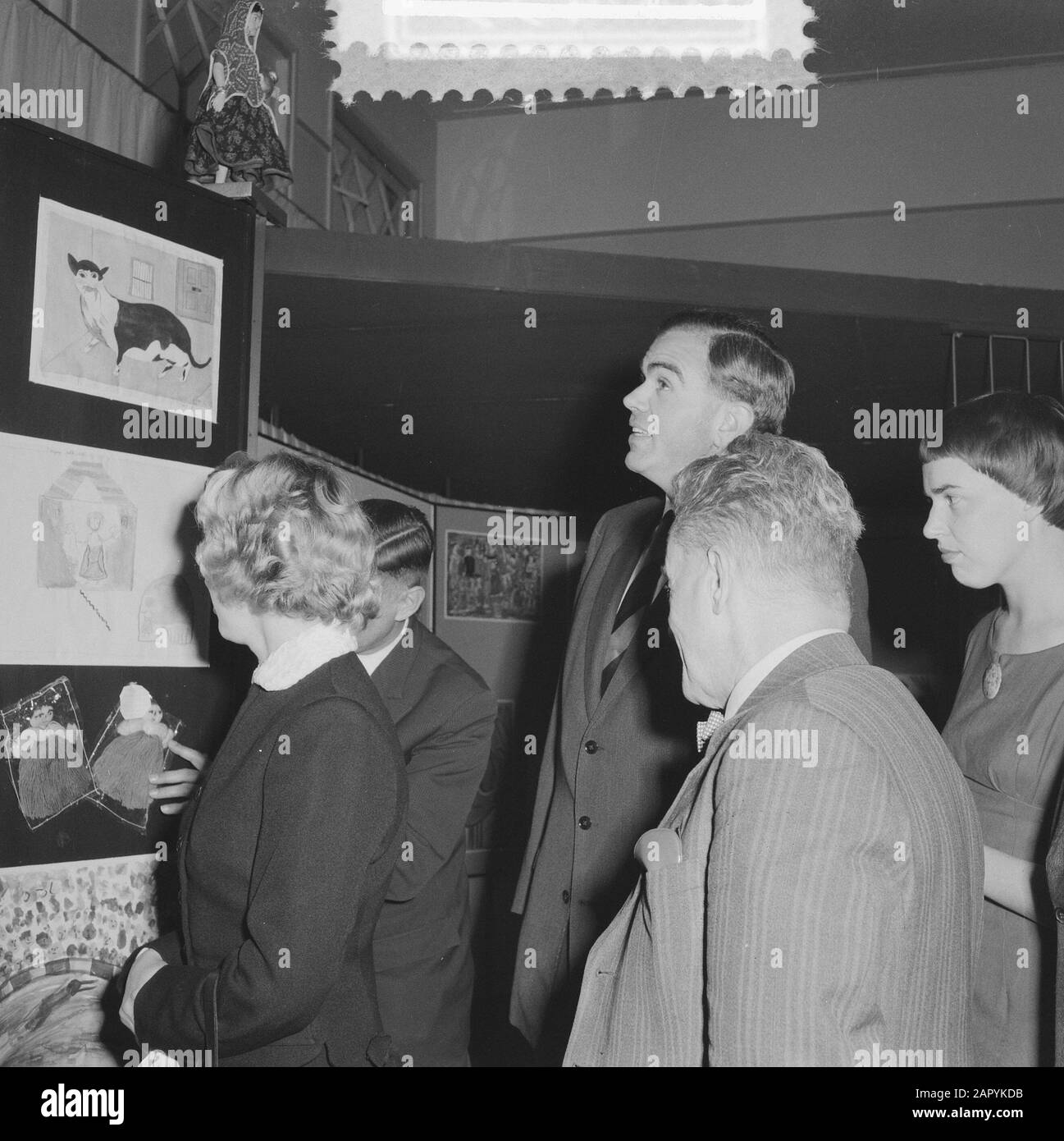 UNESCO-Kinderwerk in Indien Datum: 26. November 1959 Ort: Indien Schlagwörter: Ausstellungen Name Der Institution: UNESCO Stockfoto