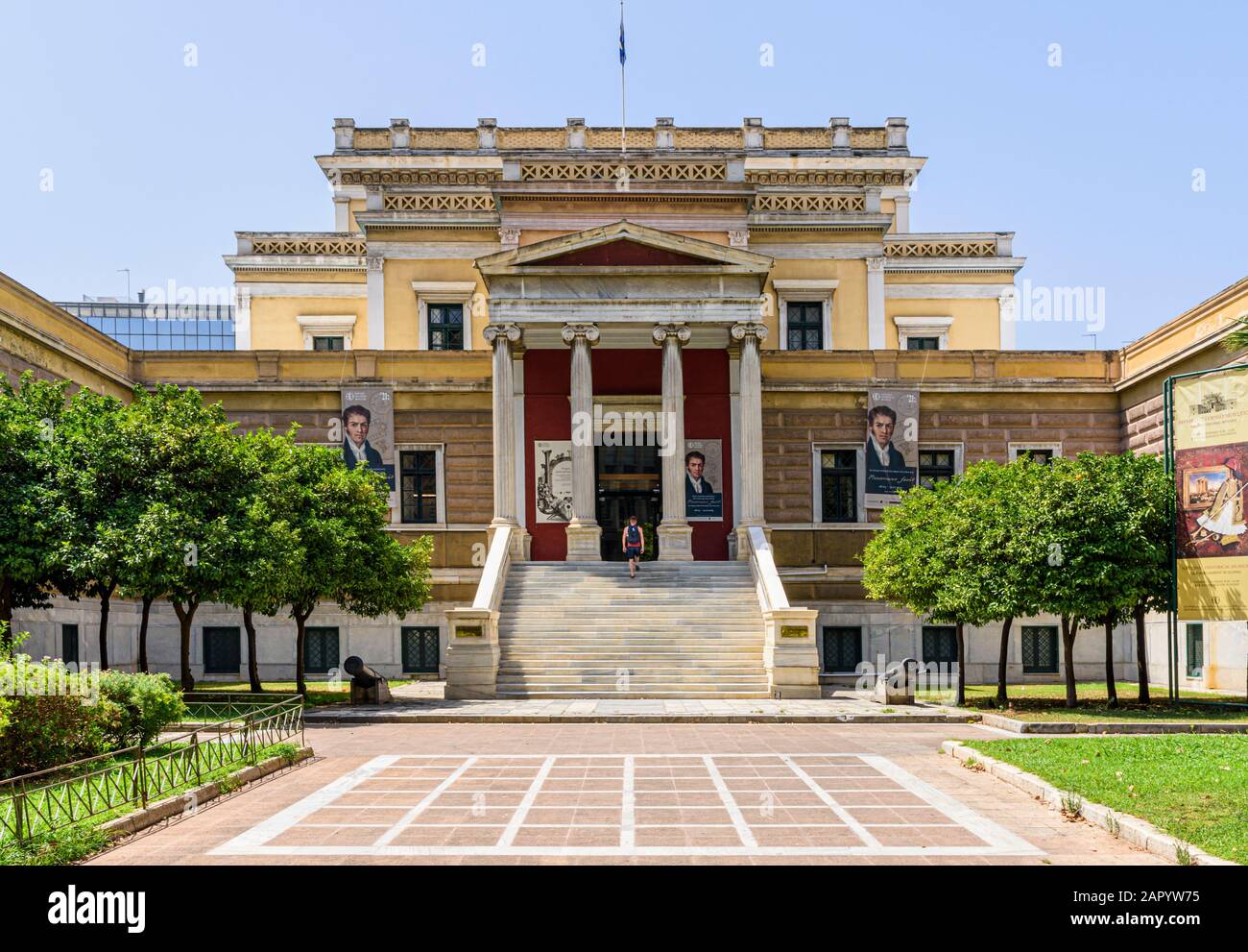 Das Neoklassizistische Nationale Historische Museum im alten Parlamentsgebäude, Athen, Griechenland Stockfoto