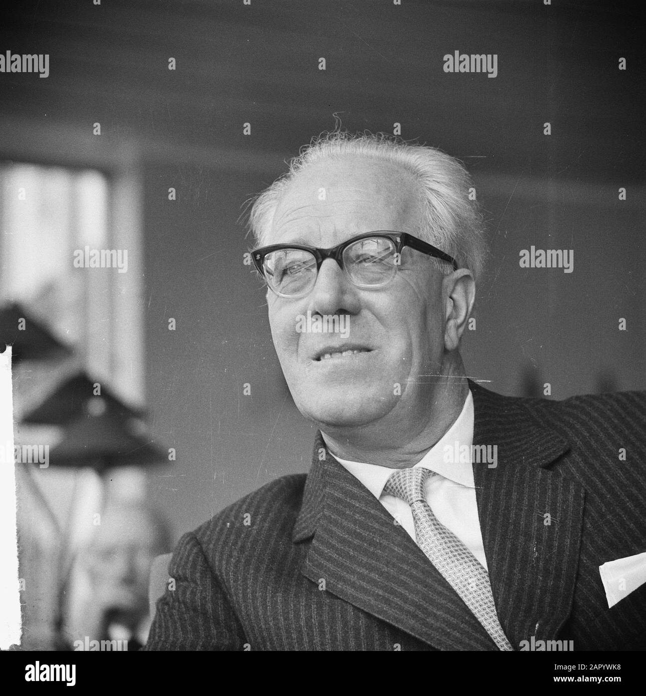 Serie des Dirigenten Eugens Jochum Datum: 14. april 1961 Personenname: Dirigent Eugens Jochum Stockfoto