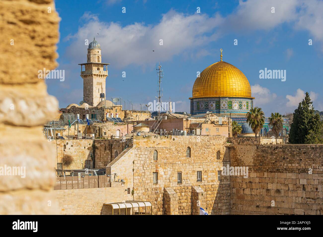 Kuppel des Felsens auf dem Tempelberg in der Altstadt von Jerusalem. Stockfoto