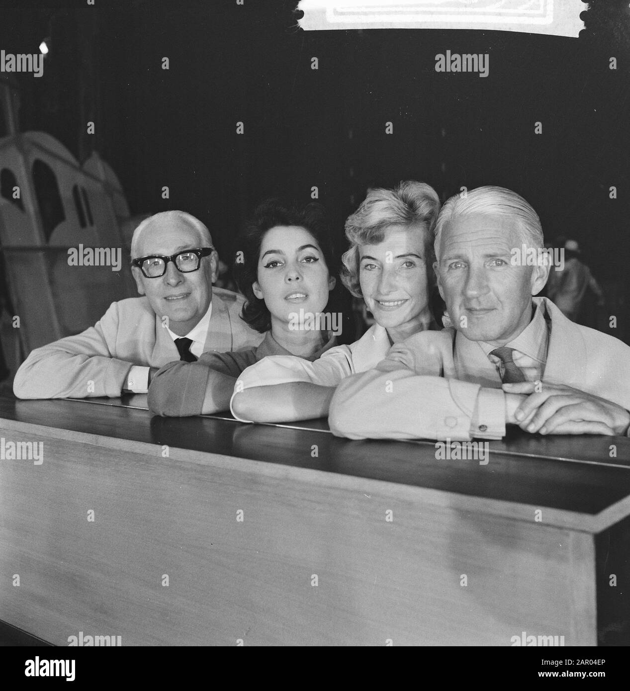 Neue Snip en Snap Revue (Allgemein) Datum: 26. Juni 1962 Name Der Institution: Snip und Snap Stockfoto