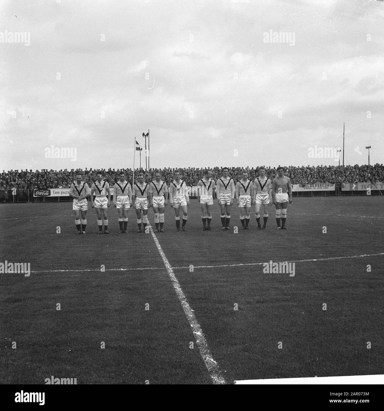 Elinkwijk gegen Veendam 4-2, Team Veendam Datum: 26. august 1962 Ort: Groningen, Veendam Schlüsselwörter: Mannschaften, Sport, Fußball Stockfoto