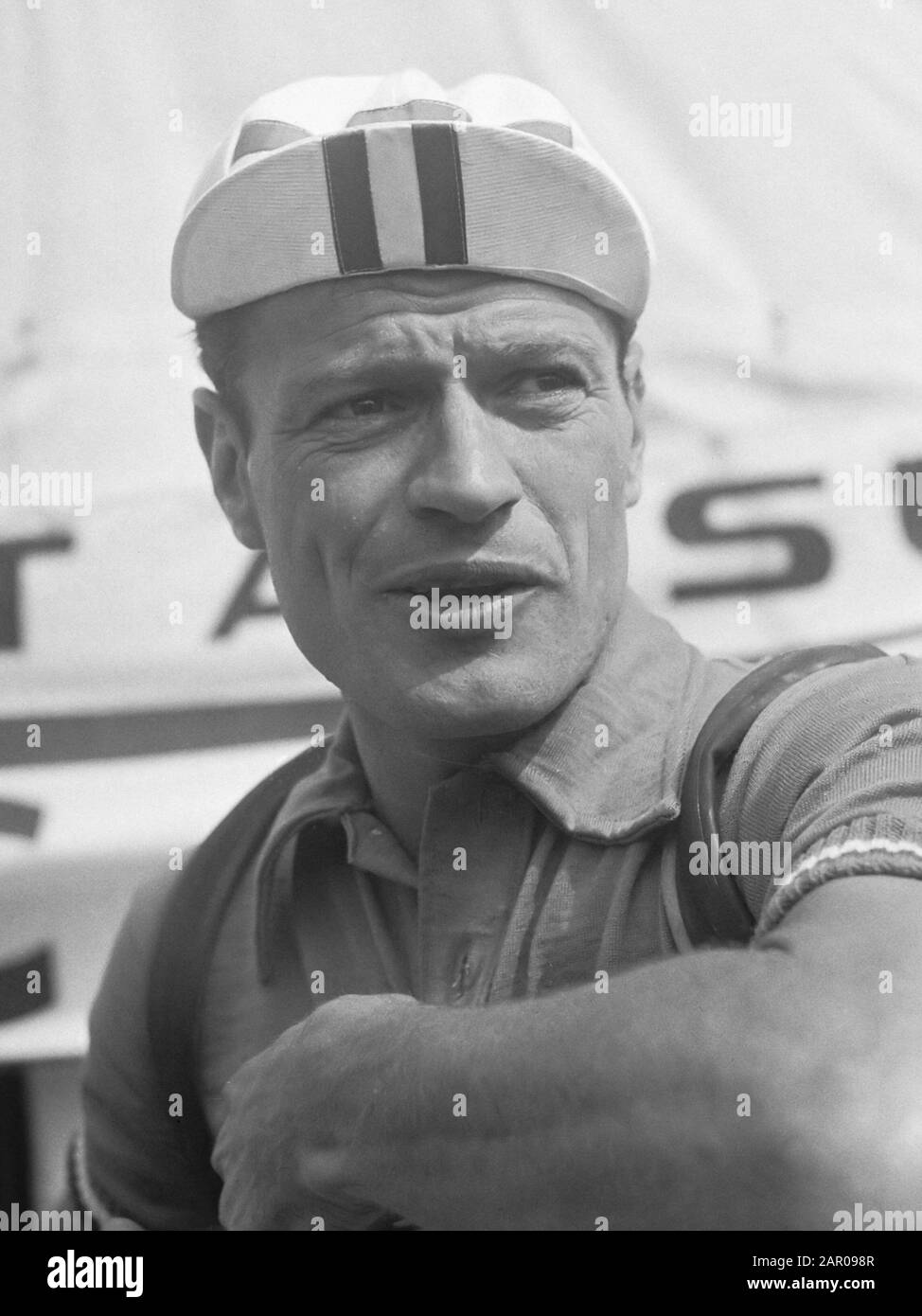 koppeln deelnemers Tour de France Lauredi 12. juli 1954; ' Stockfoto