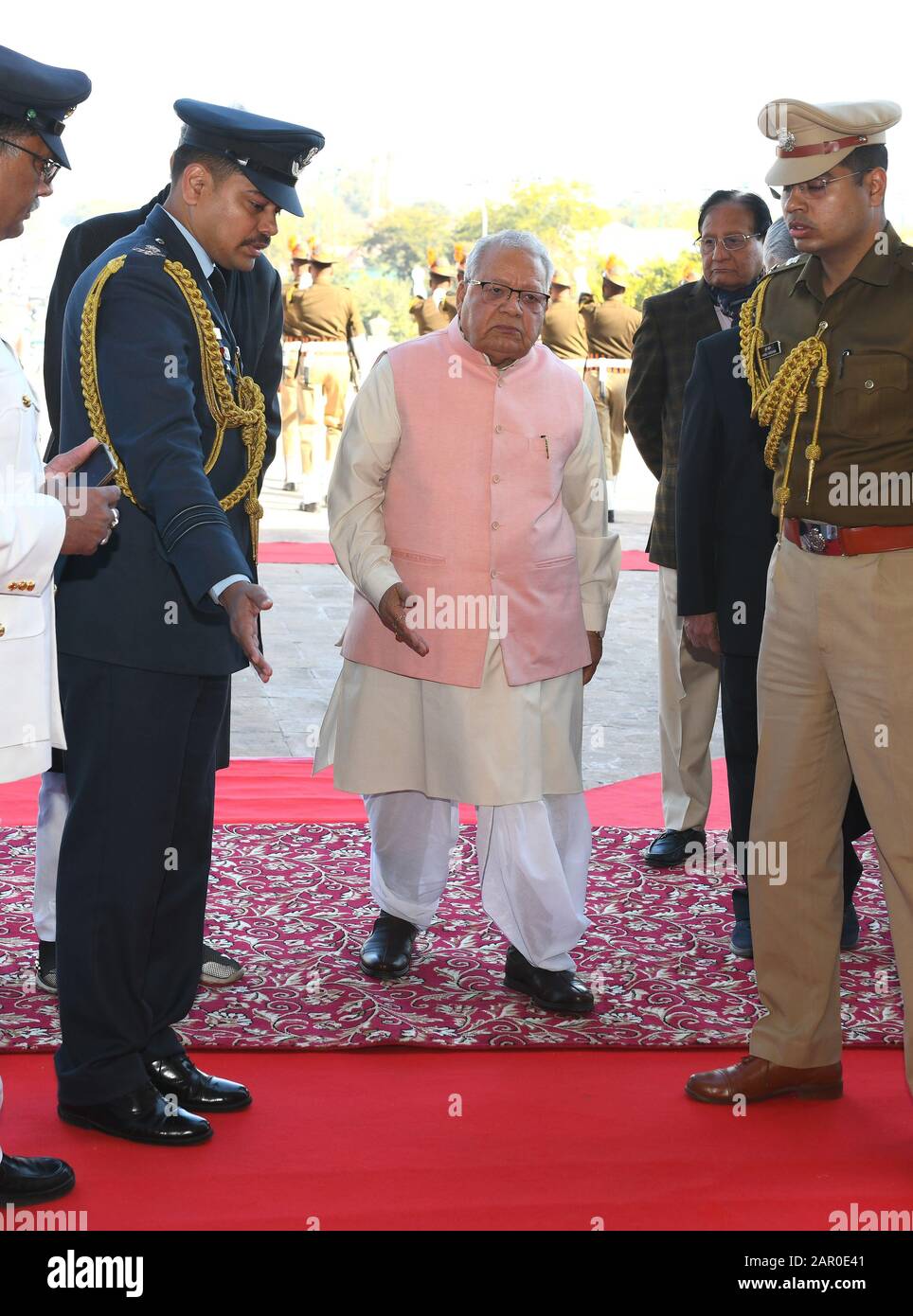 Jaipur, Indien. Januar 2020. Rajasthan Gouverneur Kalraj Mishra kommt für die laufende Sitzung der Rajasthan Versammlung in Jaipur. (Foto von Sumit Saraswat/Pacific Press) Credit: Pacific Press Agency/Alamy Live News Stockfoto