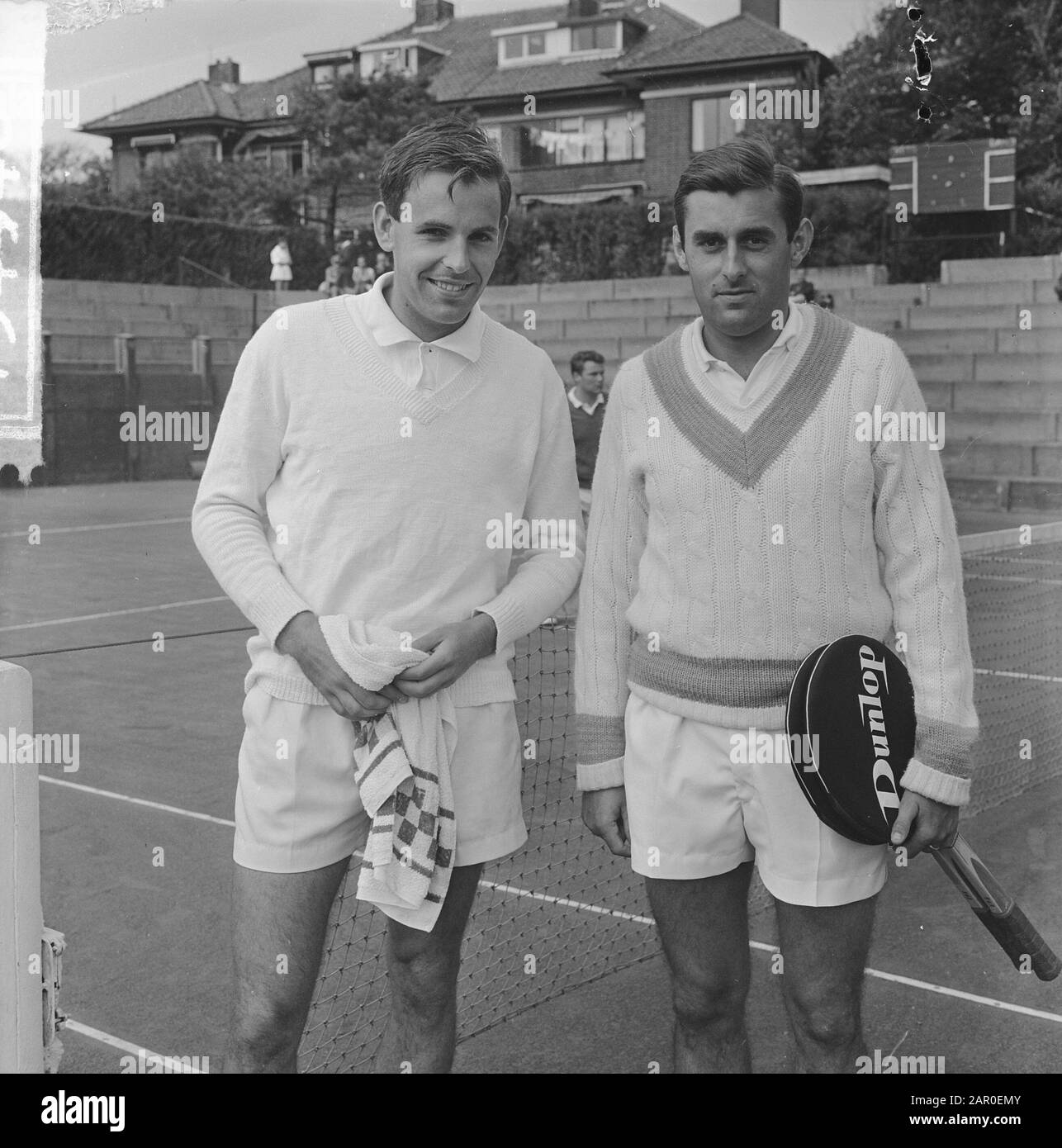 Tennisweltmeisterschaften der Niederlande. Das Herrendouble Maris und Van Eijsden Datum: 15. August 1963 Schlagwörter: Tennisweltmeisterschaften Stockfoto