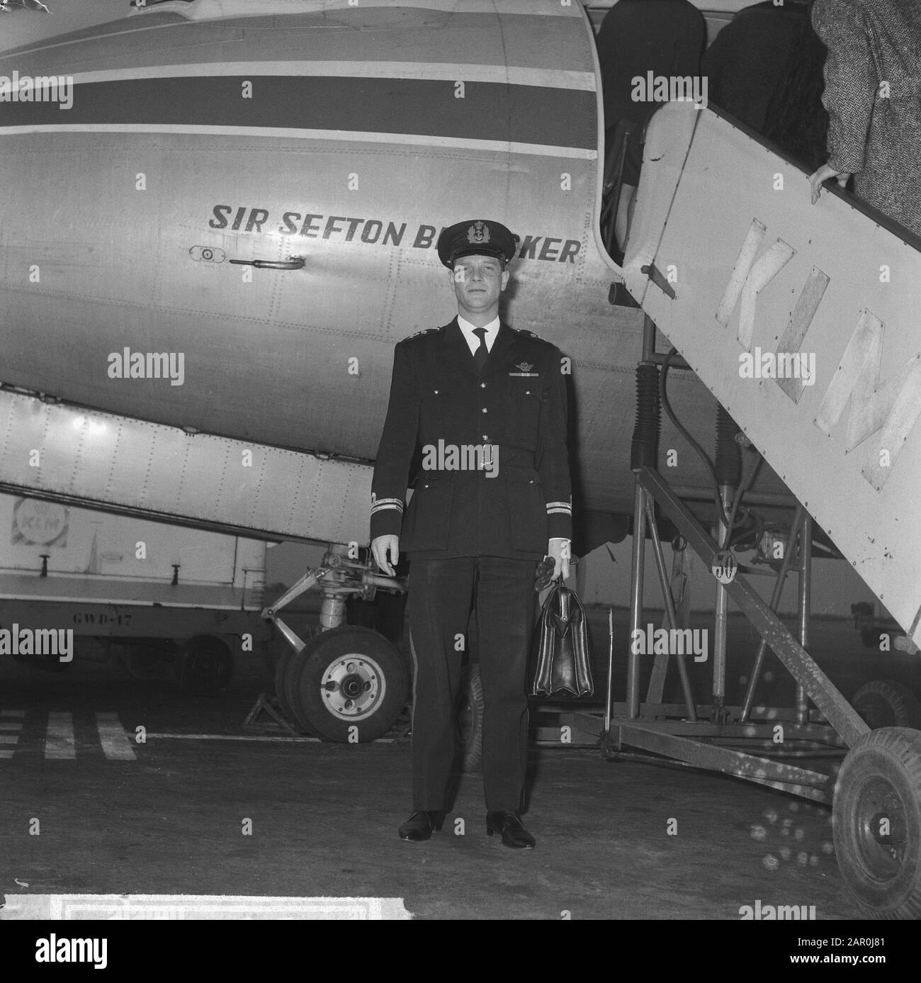 Kapitän der Marines T. Rudolph verließ Jemen als Militärbeobachter Datum: 31. Januar 1964 Ort: Jemen Schlüsselwörter: Militär Stockfoto