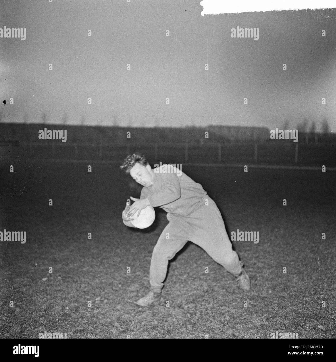 Spieler DWS De Wit in Aktion Datum: 4. März 1965 Schlagwörter: Spieler, Sport, Fußball Stockfoto