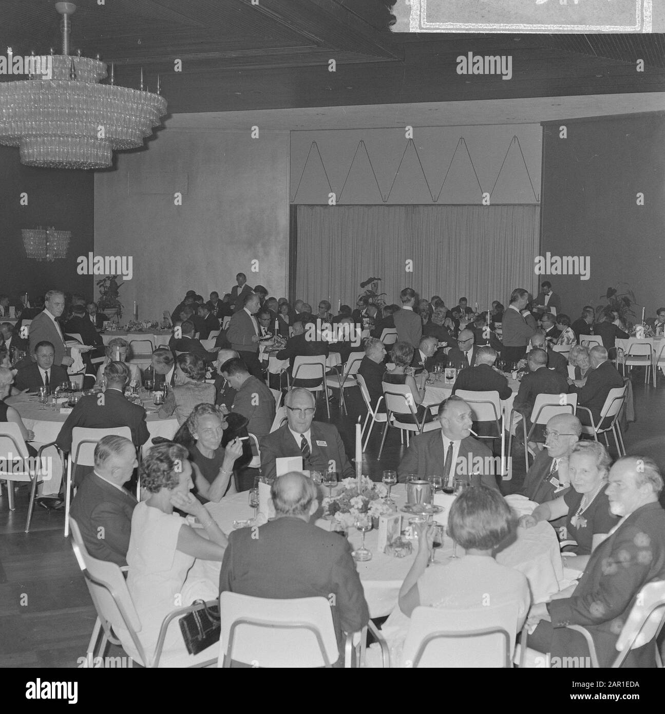 Abtretung Rijkspostspaarbank Datum: 2. Oktober 1965 Stichwörter: Banks Institutionenname: Rijkspostspaarbank Stockfoto