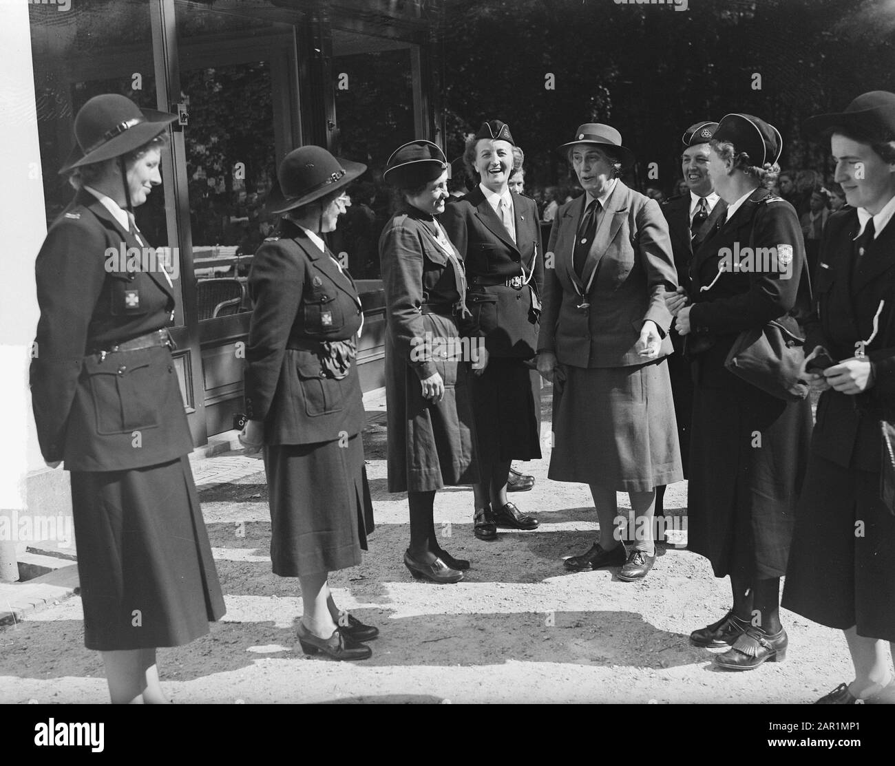 Lady Baden Powell in Buitenzorg Arbeitsdatum: 17. August 1949 Personenname: Baden Powell, Lady Stockfoto