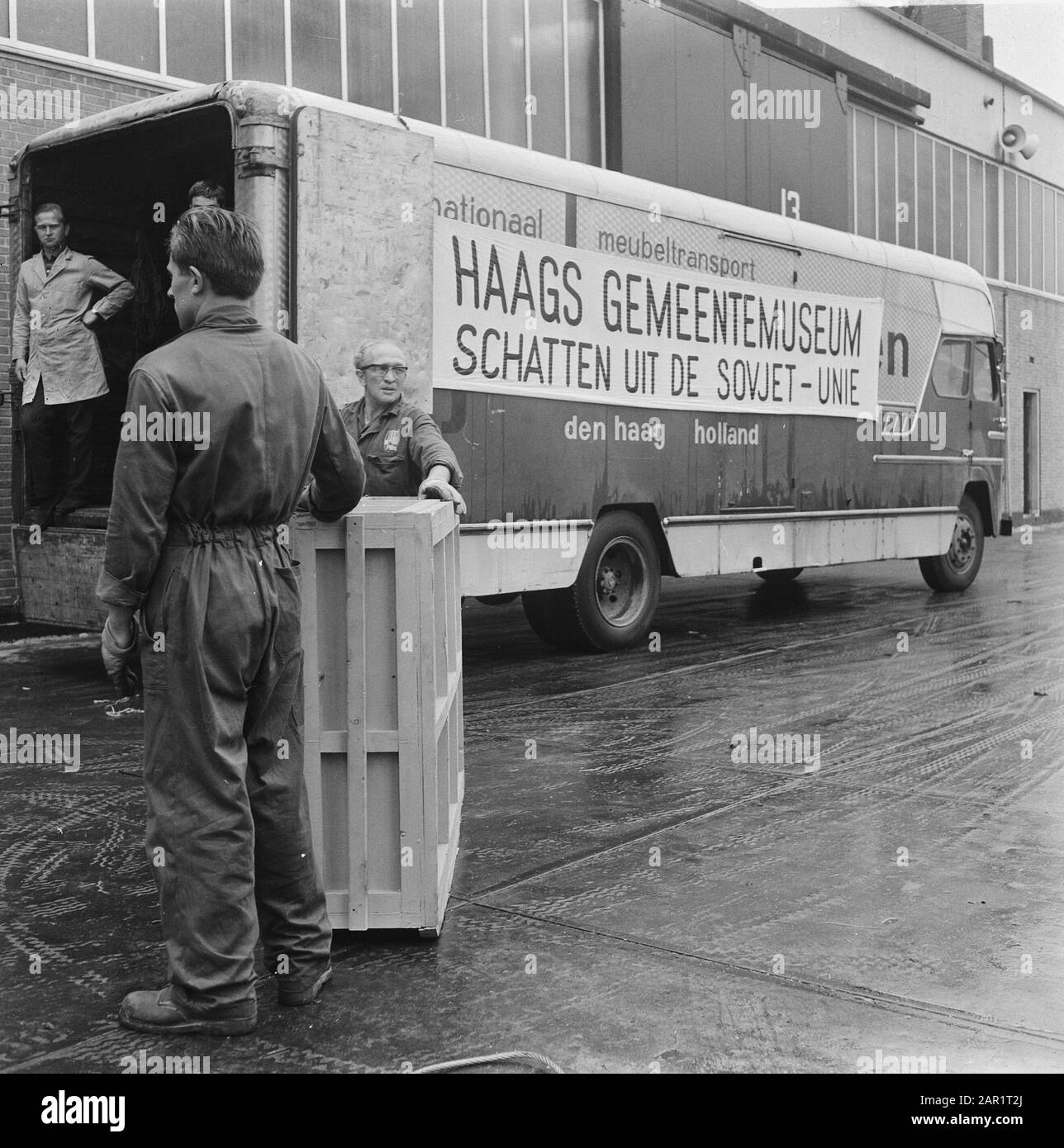 Ausstellung russischer Kunstschätze in Den Haag Datum: 23. August 1966 Ort: Den Haag, Zuid-Holland Schlüsselwörter: Ausstellungen, KUNDTCHARES Stockfoto