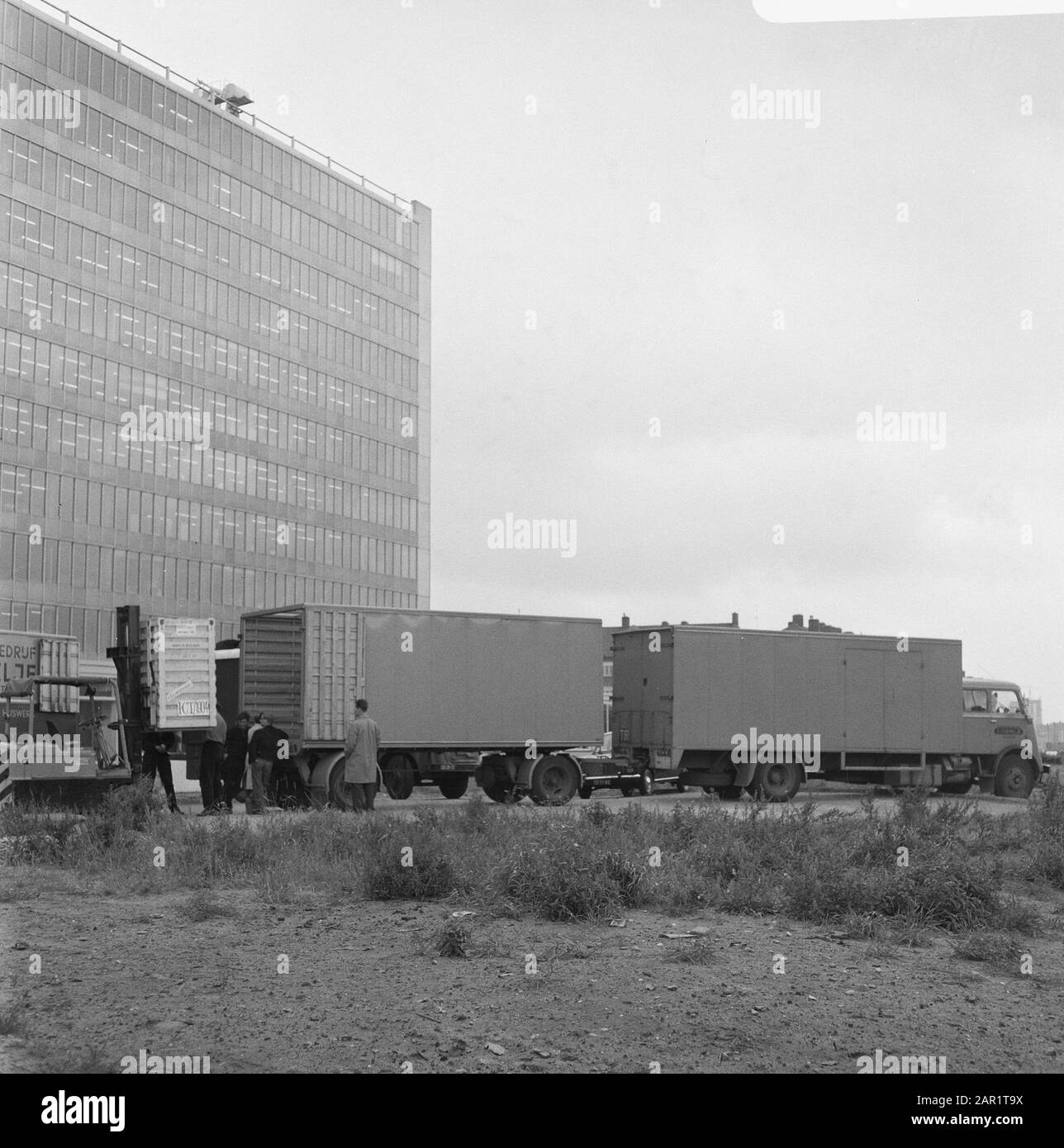 Transport und Transport von Waren Transport Datum: 29. August 1966 Stichworte: Güterverkehr Stockfoto