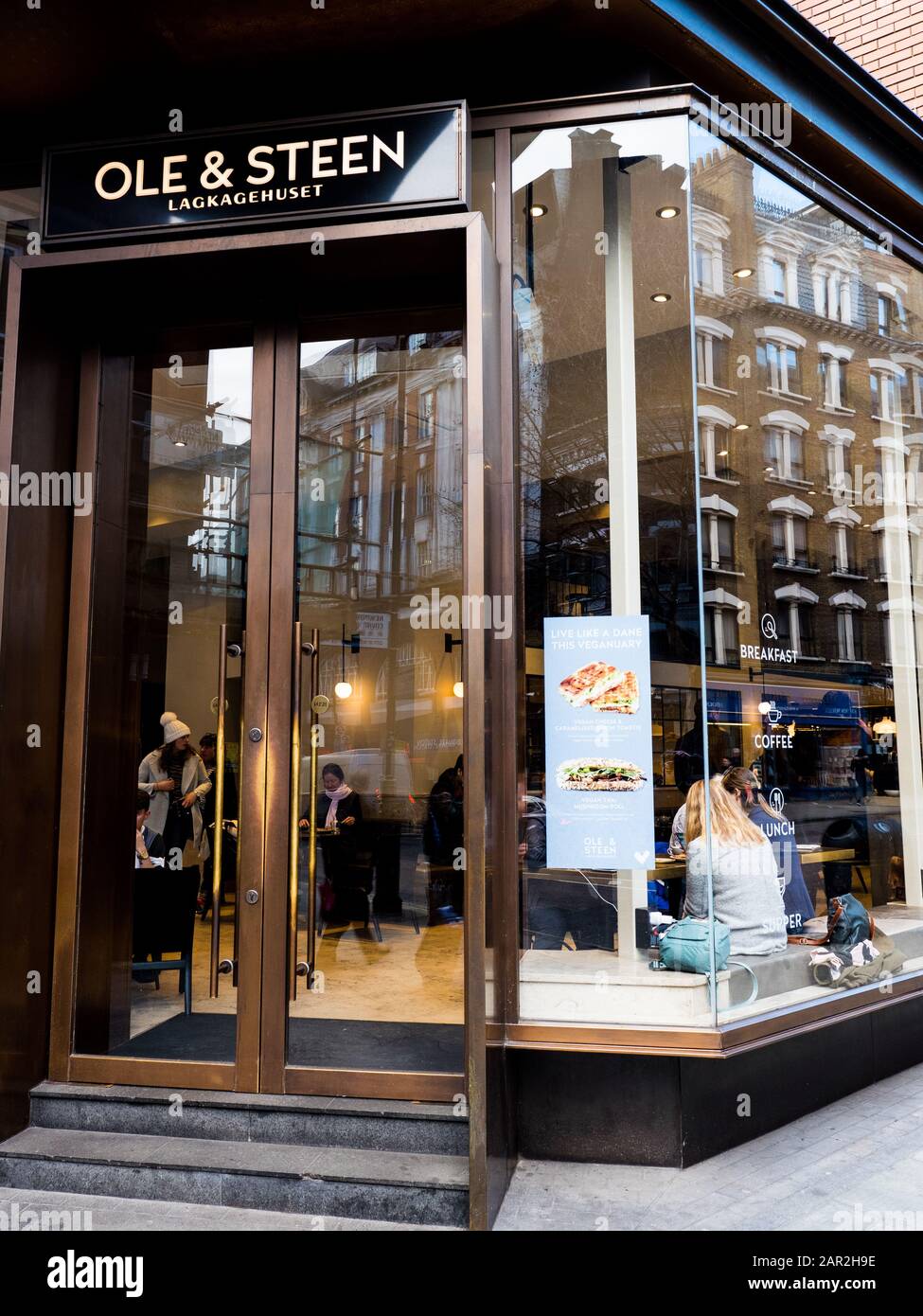 OLE & Steen, Ole & Steen Lagkagehuset, Charing Cross Rd, London, England, Großbritannien, GB. Stockfoto