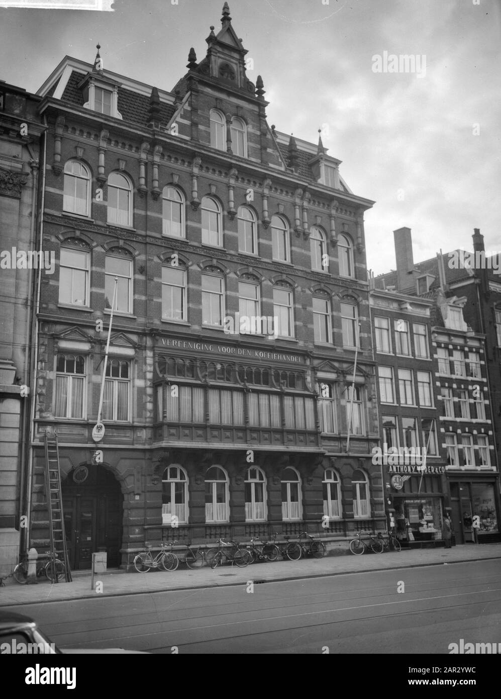 Aufgabenverband Coffeehandel Datum: 13. September 1962 Schlagwörter: Gebäude Stockfoto