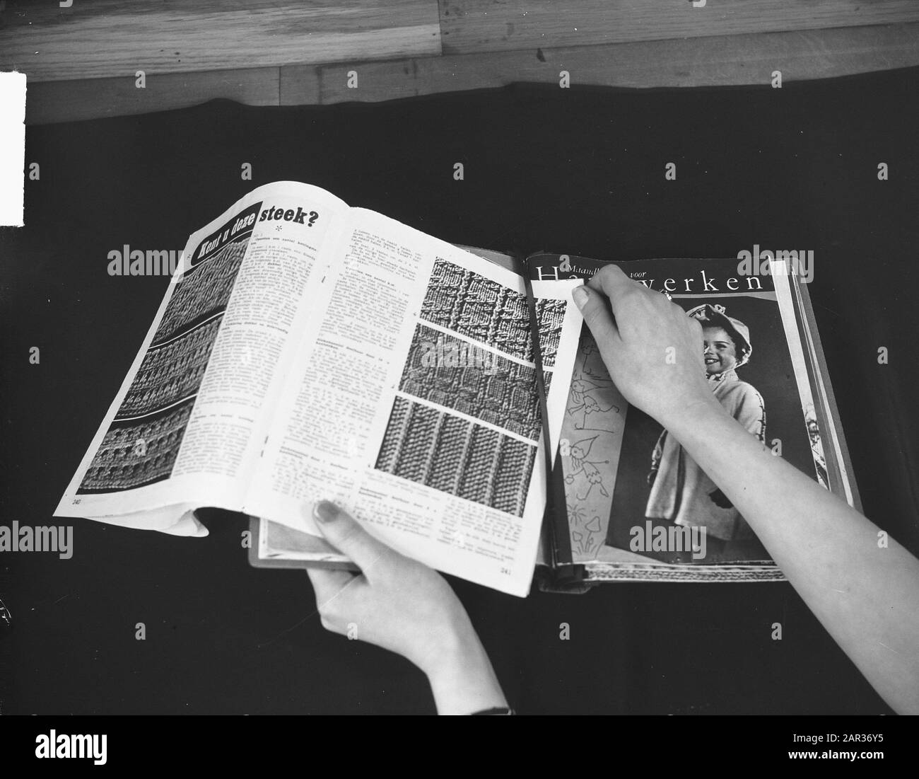 Weekbladordner Anmerkung: Aufgabe Lord De Bunte Overveen Datum: 19. Dezember 1950 Stichwörter: Wochenmagazine Stockfoto