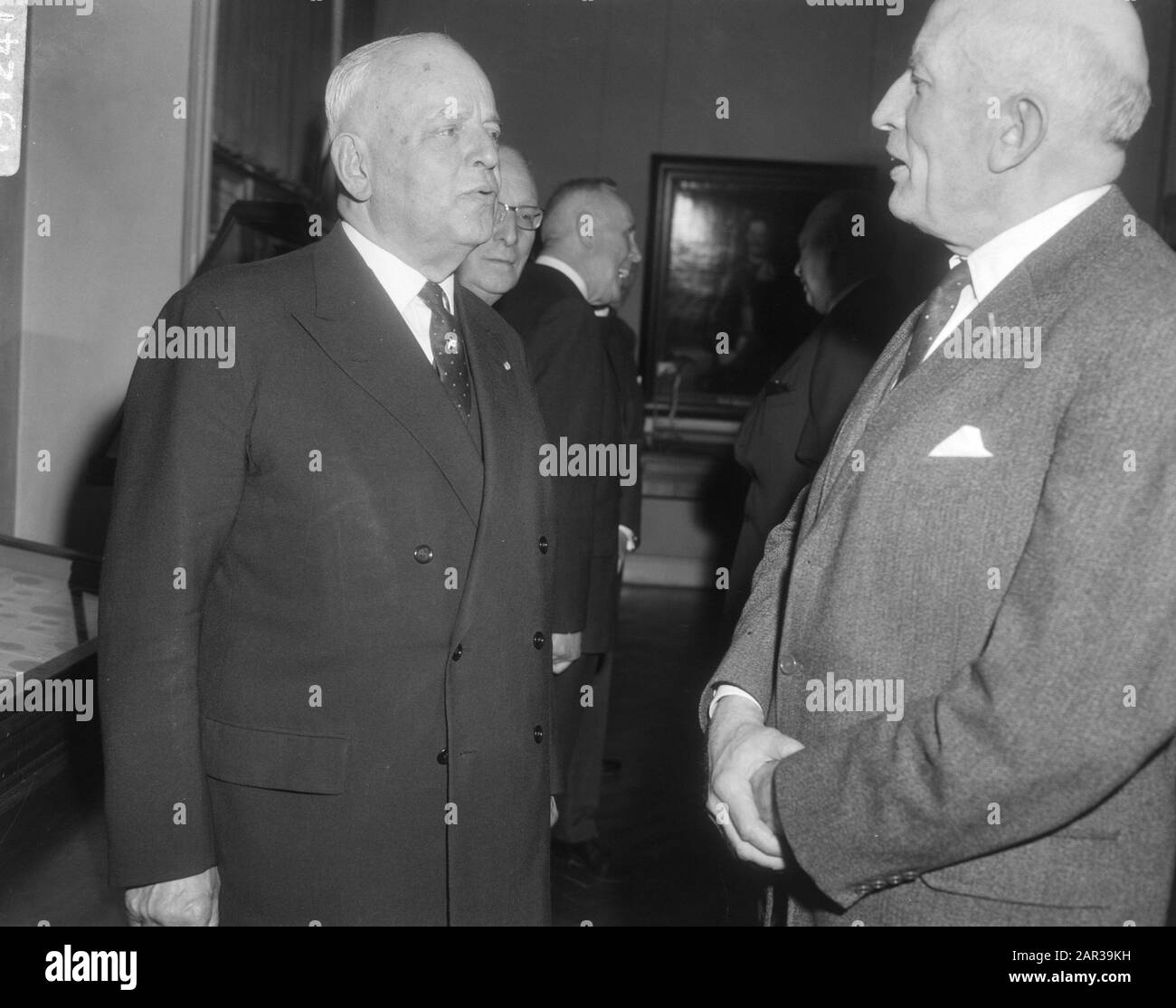 50-jähriges Jubiläum Historisches Schiffahrtsmuseum der Niederlande, während des Empfangstages: 10. Mai 1966 Schlüsselwörter: Empfänge Institutionenname: Nederlands Scheepvaartmuseum Stockfoto