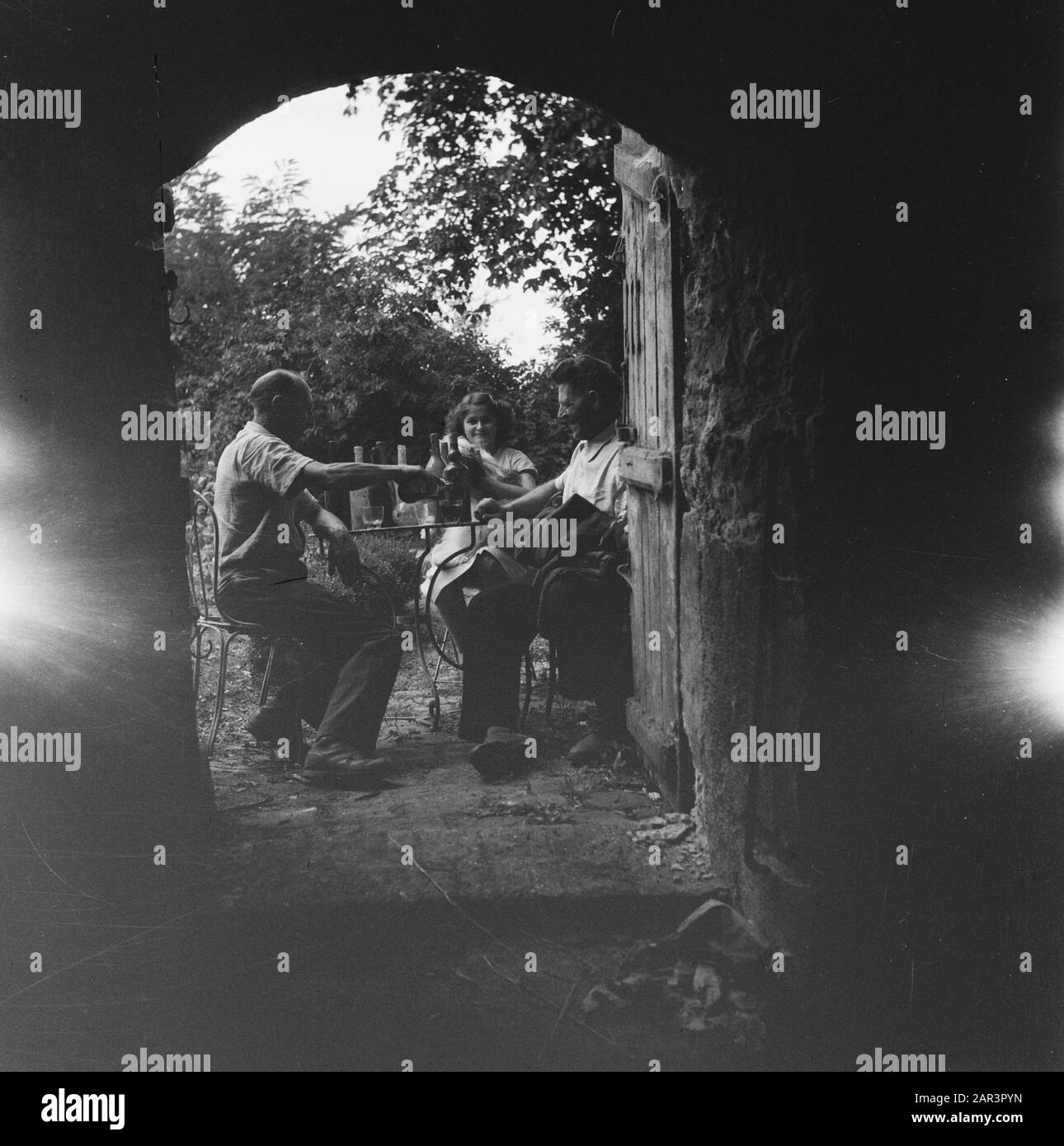Niederländische Landwirte werden in Frankreich den zweiten Weltkrieg gründen, Landwirtschaft Datum: August 1945 Standort: Frankreich Schlagwörter: Landwirtschaft, Zweiter Weltkrieg Stockfoto