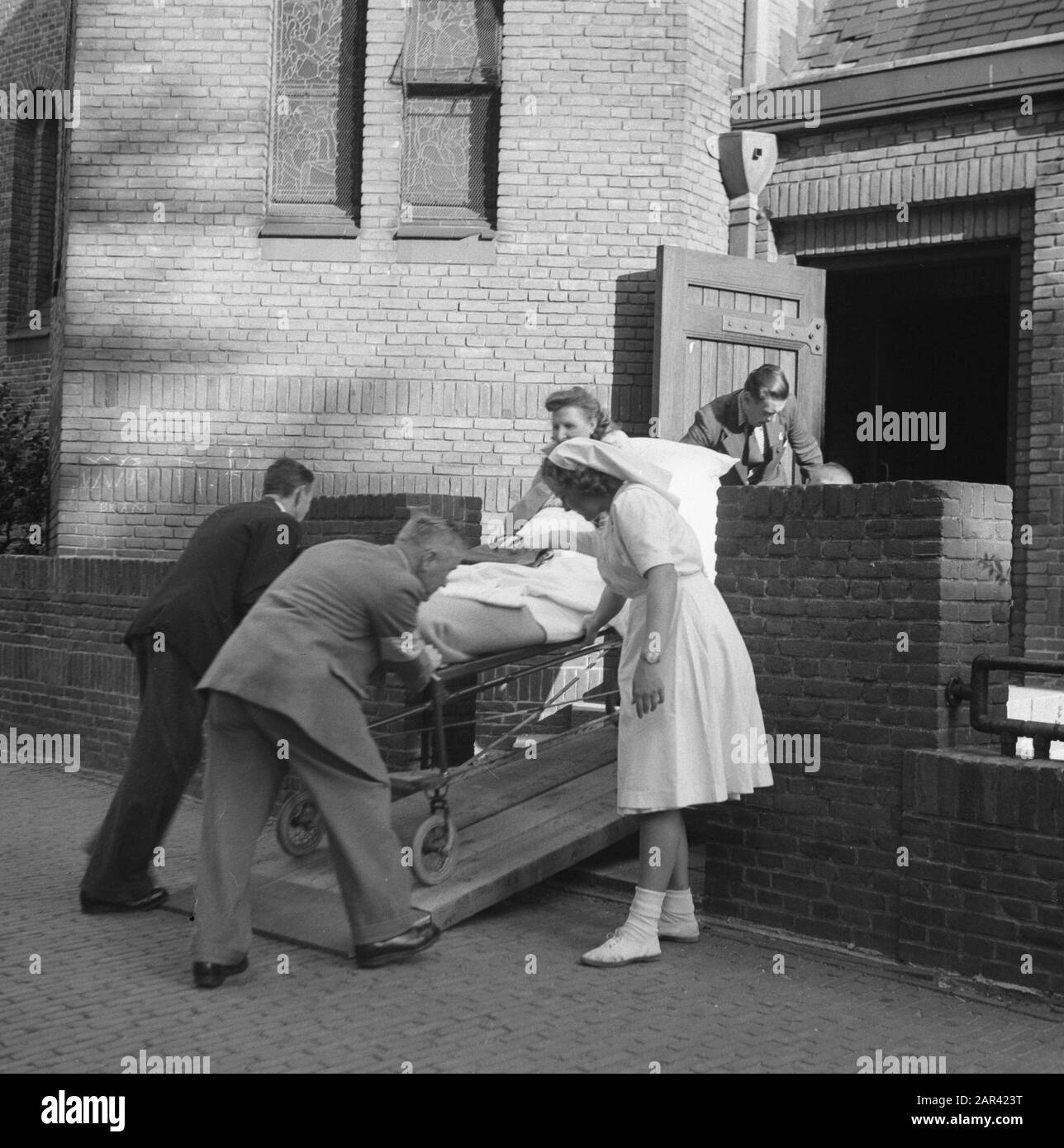 Krankheit Triduum Vredeskerk Amsterdam Datum: 24. August 1948 Ort: Amsterdam, Noord-Holland Stockfoto