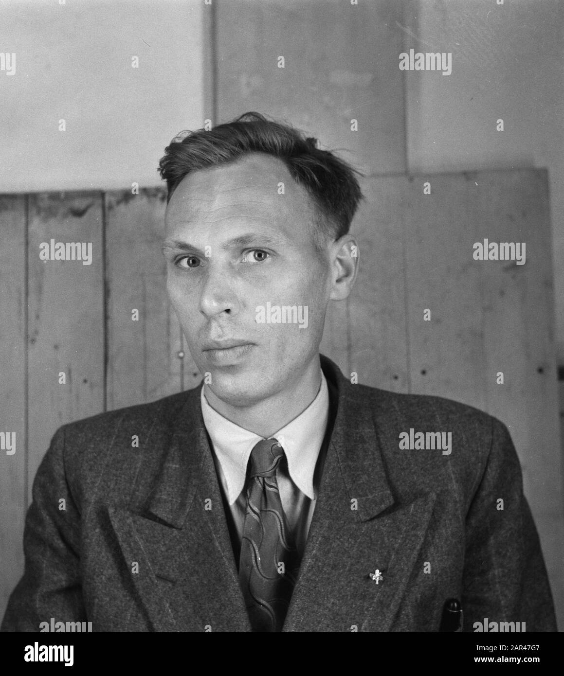 Pasfoto Centraal Warehouse Bindigsdienst Amsterdam Datum: 11. Juni 1952 Standort: Amsterdam, Noord-Holland Schlüsselwörter: Central, Warehouses Stockfoto
