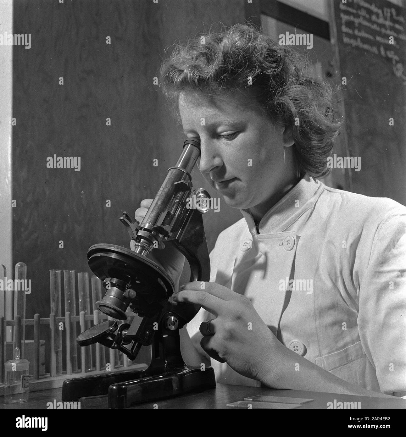 Kriterion Theater Datum: 12. Dezember 1945 Schlagwörter: Theatereinrichtung Name: Kriterion Stockfoto