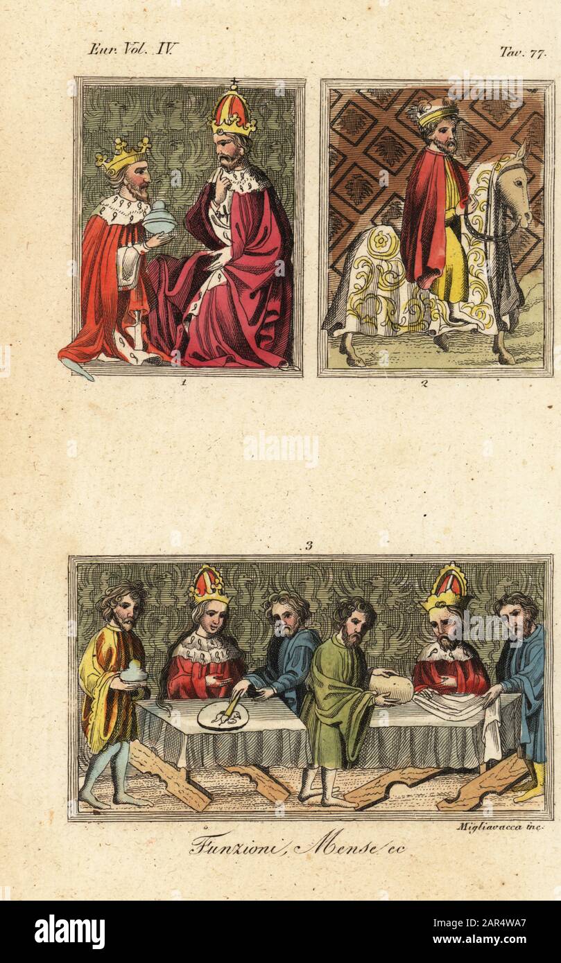 Der Bogenbecherträger, der König von Böhmen, präsentiert dem Kaiser eine Tasse Wein und Wasser 1, Der Großmarschall, der Herzog von Sachsen, auf einem reich kaparisierten Pferd 2. Cupenträger schneiden Huhn, bringen Wein und bieten dem Kaiser und der Kaiserin Brot an 3. Funzioni, Mense. Miniaturen aus dem Wiener Kodex der Goldenen Bulle, eine illuminierte Handschrift, die für König Wenceslaus IV. Von Böhmen, 1365, erstellt wurde. Handfarbige Kupferstichgravur von Giulio Ferrarios Kostümen Uralt und Modern der Völker der Welt, Il Costume Antico e Moderno, Florenz, 1844. Stockfoto