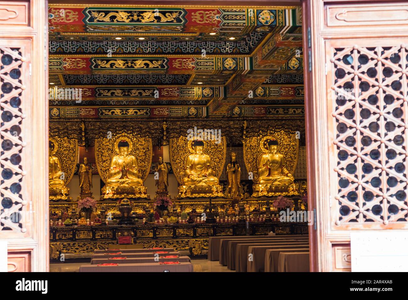 Großer Saal von Zehntausend Buddhas, Kloster Po Lin, Hongkong Stockfoto