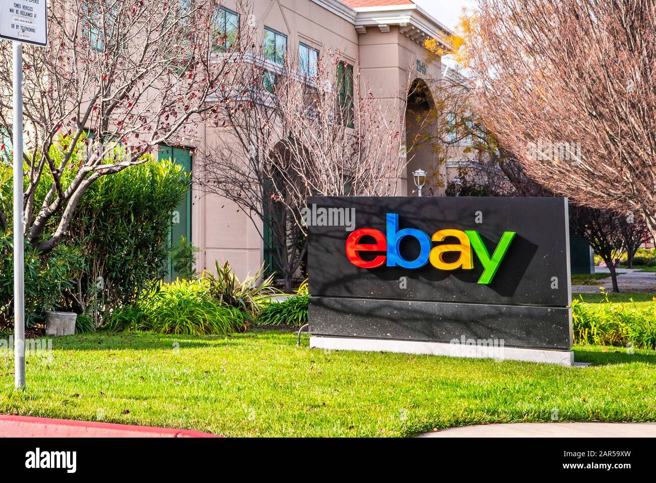 Januar 2020 San Jose/CA/USA - Ebay Corporate Headquarters im Silicon Valley; eBay Inc. Ist ein US-amerikanischer multinationaler E-Commerce-Konzern, der F. Stockfoto