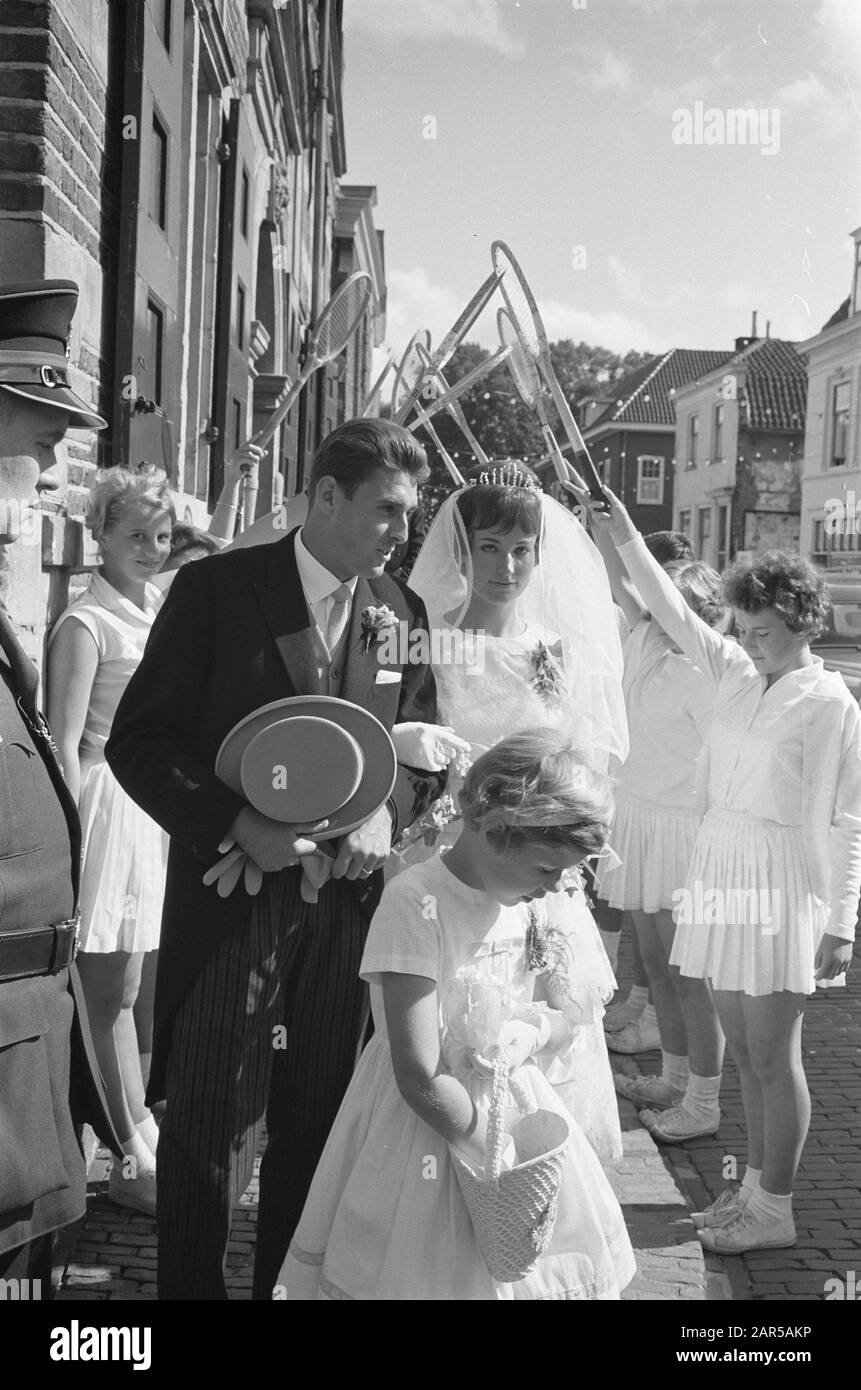 Ehe Piet van Eijsden en Nel de Ruiter (Tennis) Datum: 7. September 1962 Schlüsselwörter: Tennis, Ehen Stockfoto