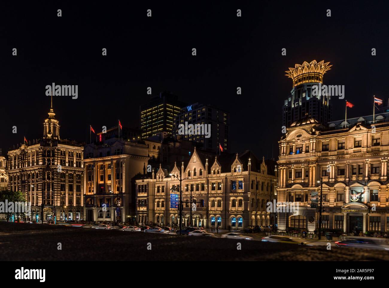 Historische Gebäude am "Bund" in der Nacht, Shanghai Stockfoto Historische Gebäude am "Bund" in der Nacht, Shanghai Stockfoto