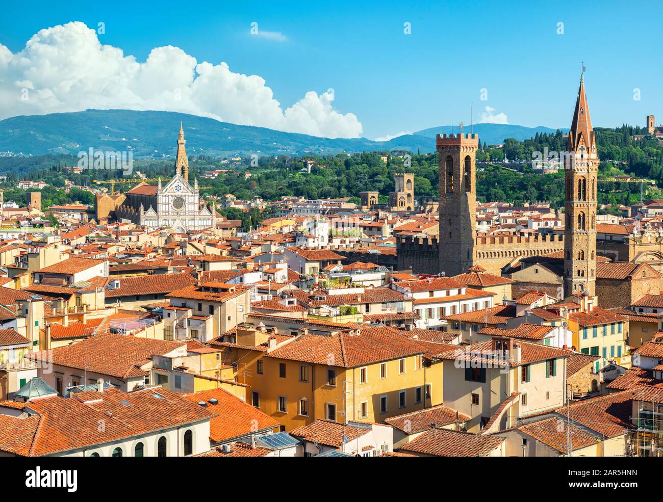 Schöne Landschaft über städtische und historische Ansicht von Florenz Stockfoto