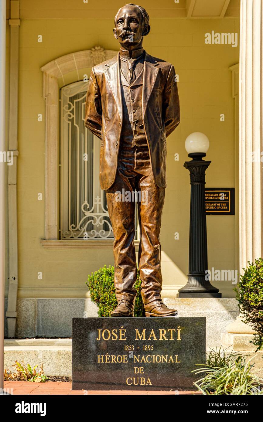 Jose Marti Statue, Botschaft Kubas, 2630 16th Street NW, Washington DC Stockfoto