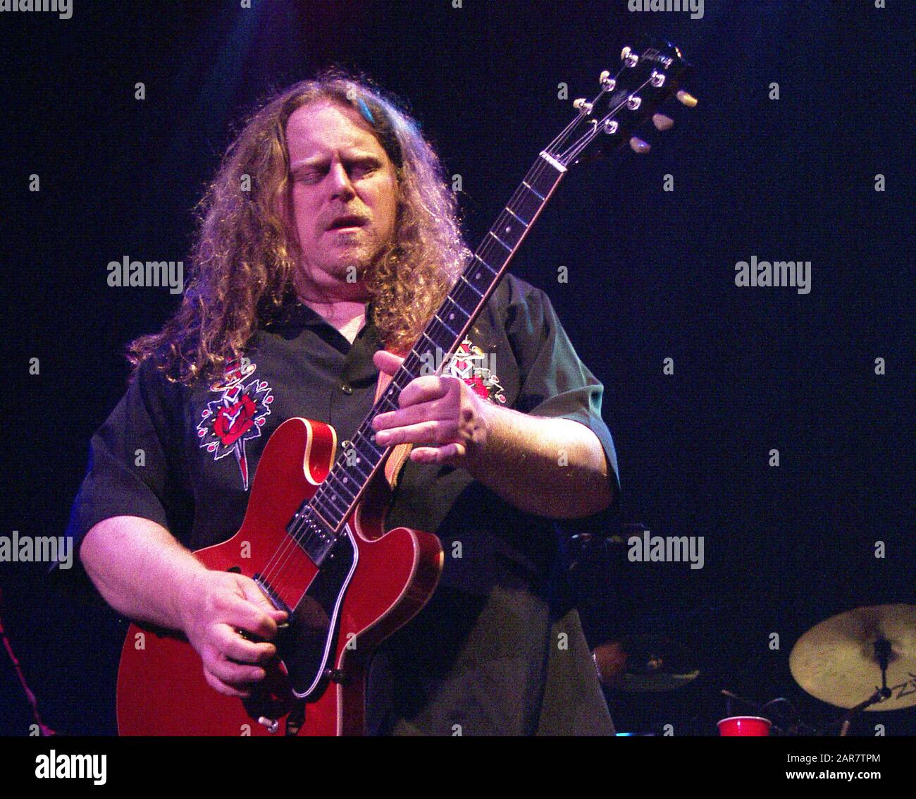 September: Warren Haynes von Allman Brothers Band tritt am 2. September 2002 im Lakewood Amphitheatre in Atlanta, Georgia auf. Kredit: Chris McKay / MediaPunch Stockfoto